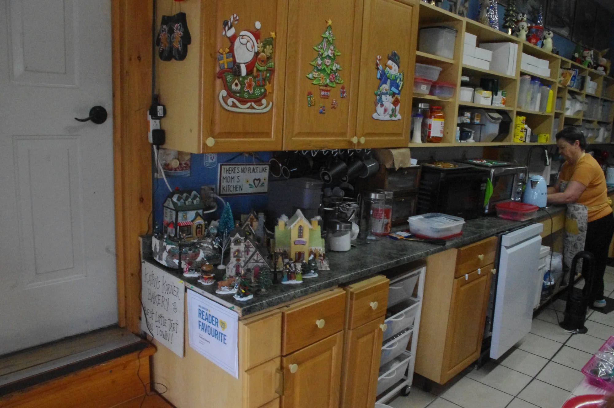 Kathy's cozy bakery kitchen